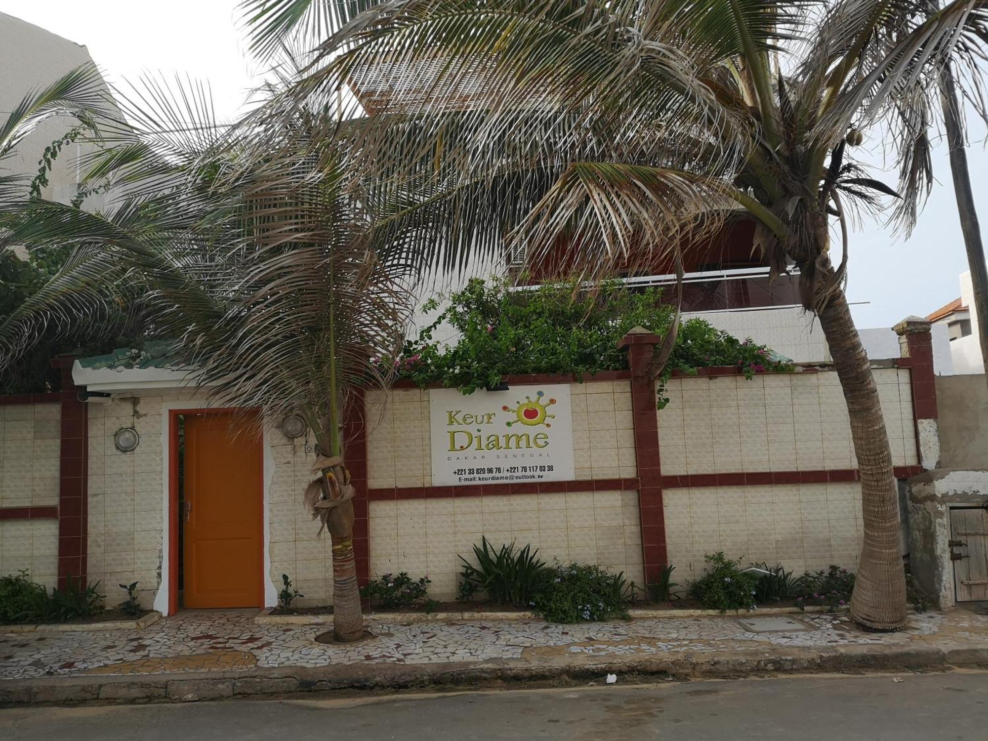 Keur Diame Hostal *