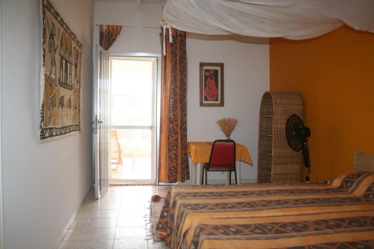 Keur Diame Hostal *