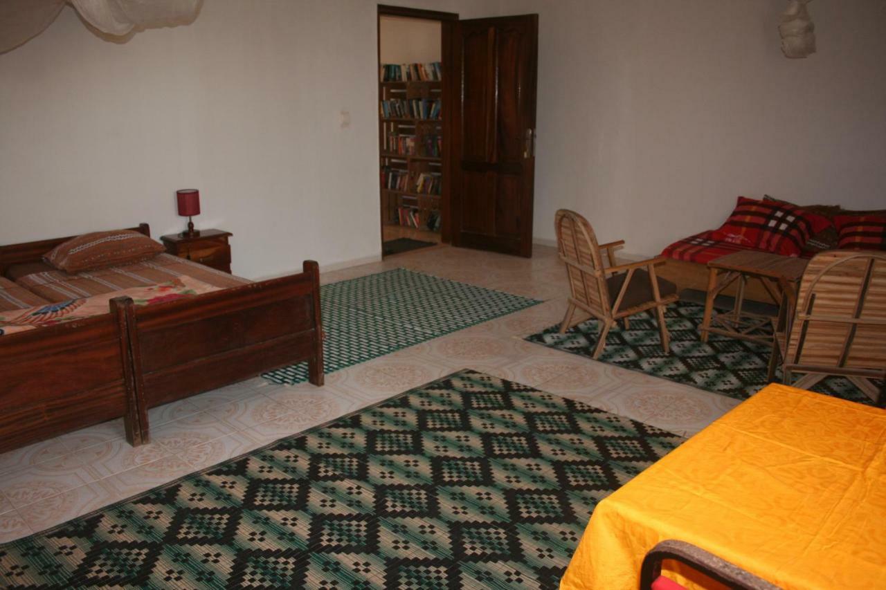 Hostal Keur Diame *
